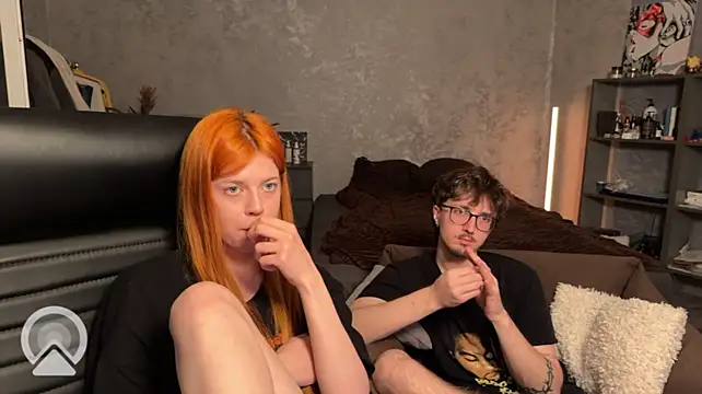 t_files_x (Ask my age) - hot makeout