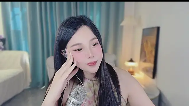 mocha-2u live cam on StripChat