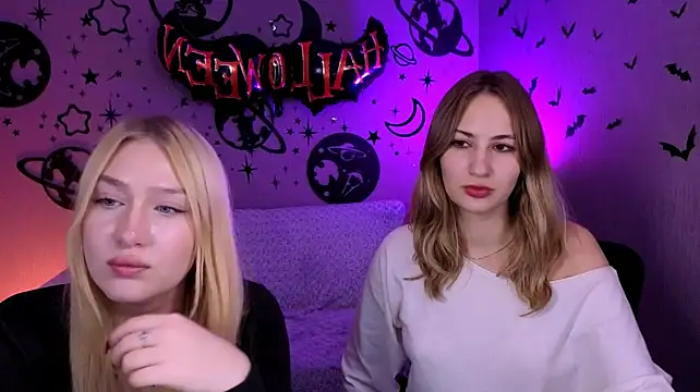 playful_sophie live sex cam
