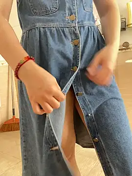 Hatasimi live cam on StripChat
