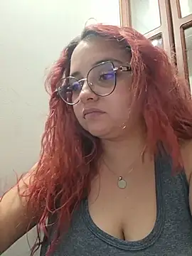 CURVY-HORNY