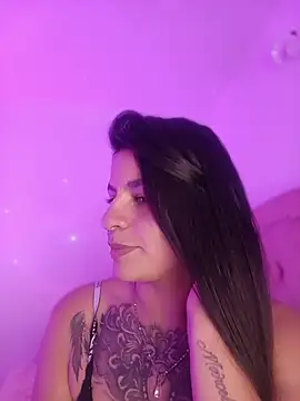 laura_22x