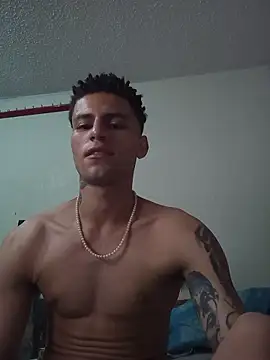 dany_hardy live cam on StripChat