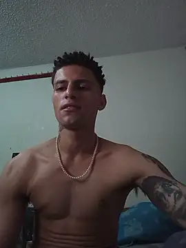 dany_hardy live cam on StripChat