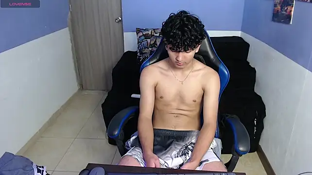 sthellar_gp live cam on StripChat