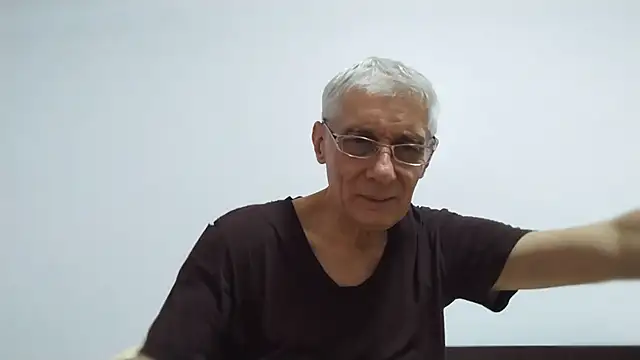 BIGUNCUTHARDCOCK