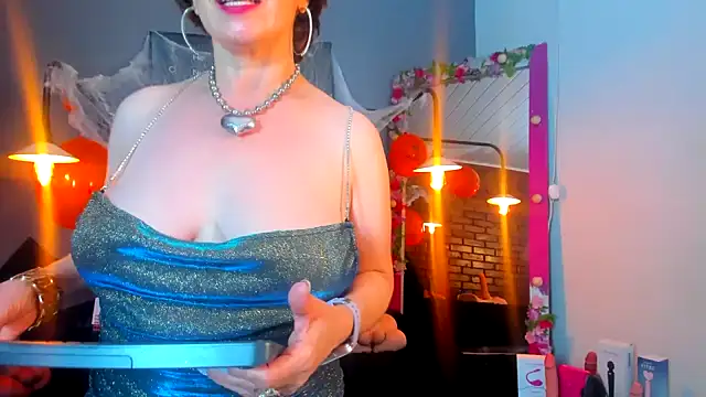 Samantha_mature56 live cam on StripChat