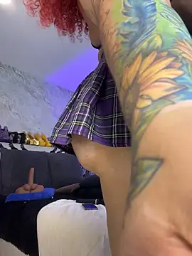 Alanna_Hank