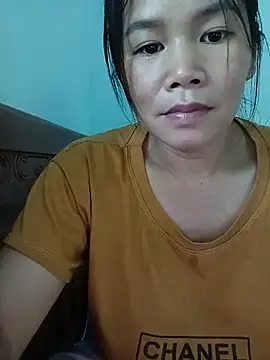 Naked_full