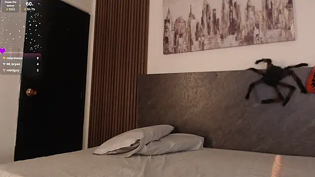 RoxyWilde live cam on StripChat
