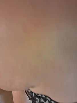 PauletteDesir live sex cam