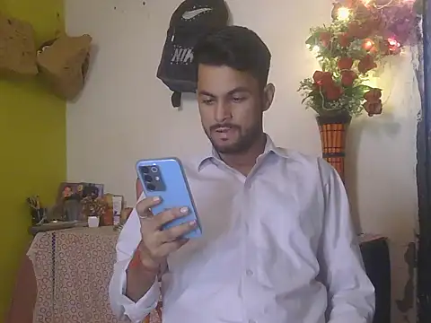 Stubborndesiboy webcam