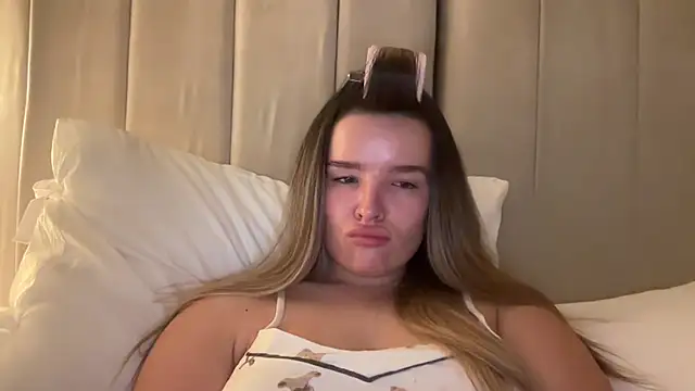 maisiesmithx live cam on StripChat