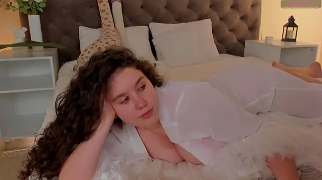 Ariella_Sol