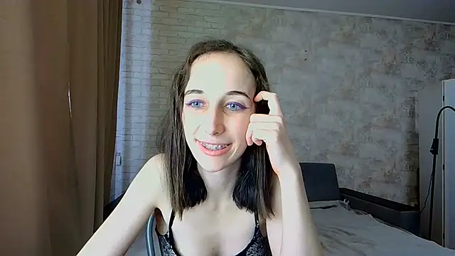 Anika_bloom