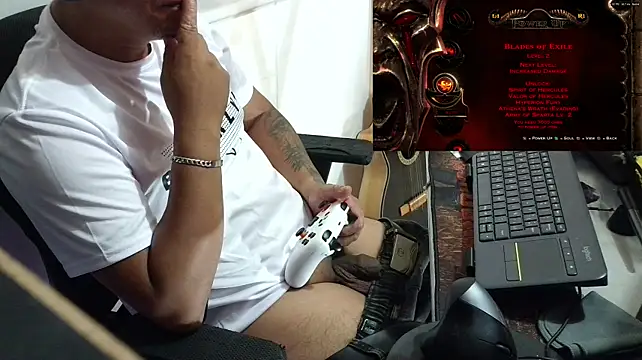 kyobiker live cam on StripChat