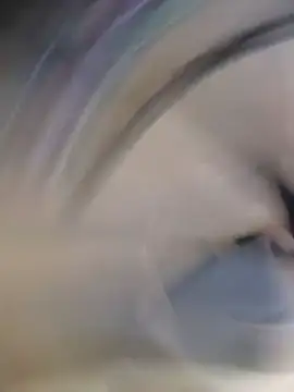 IamCrystal2 webcam
