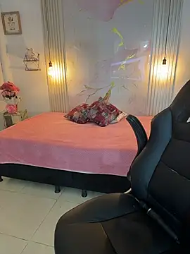 amber_white15