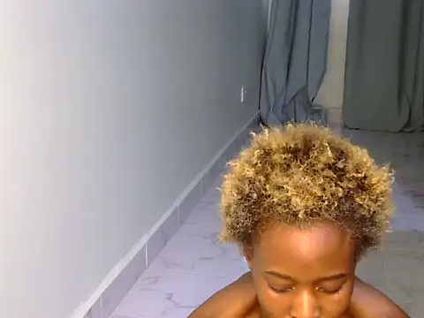 sexy_lexy2