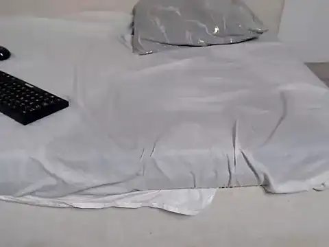 CassandraBellanova webcam