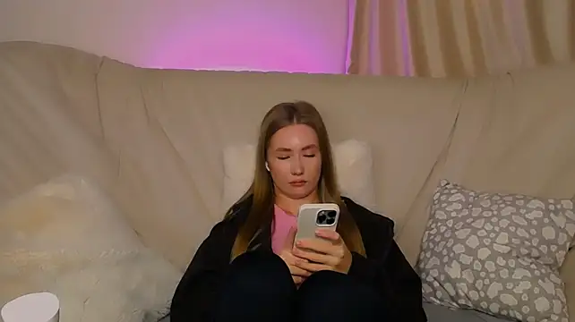 EllyColins