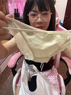 -Lyly_69