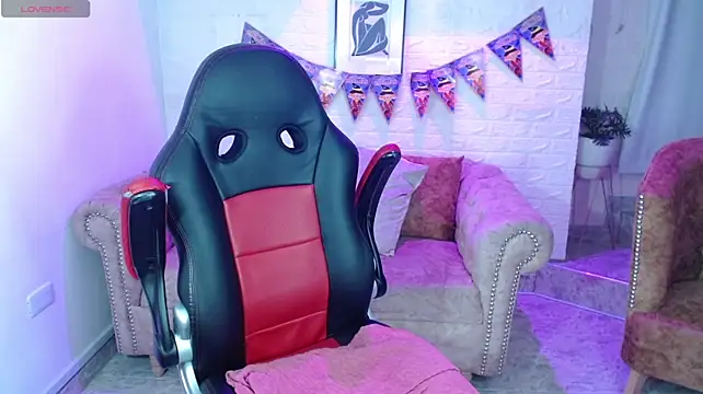 red_liia_tk