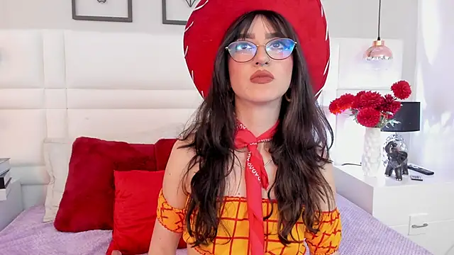 Zoey_kiss_