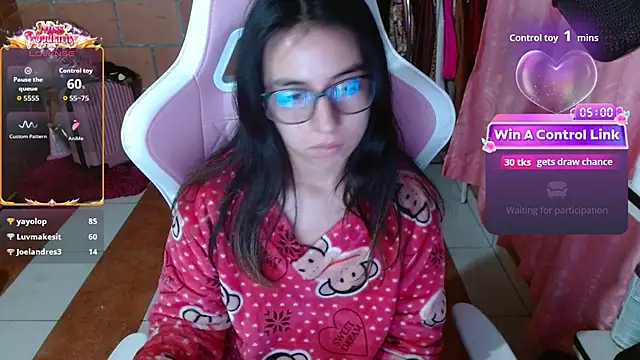 Maggie_Fox3 live cam on StripChat