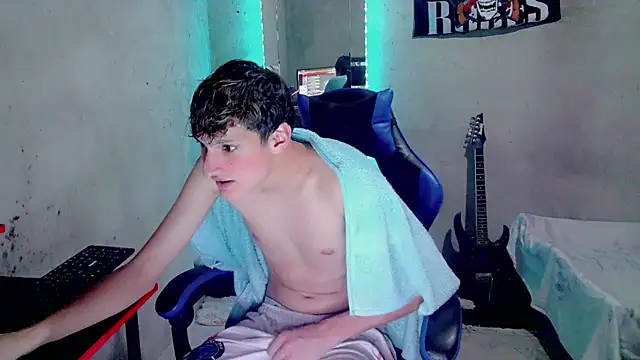 jason_toddhot (M twink) - SPANK ASS X20