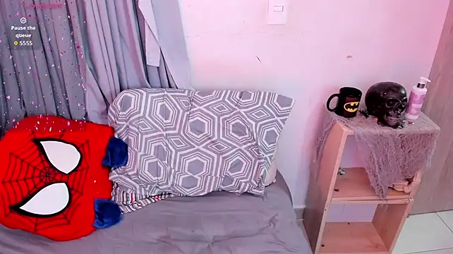 Velvet_Roseee