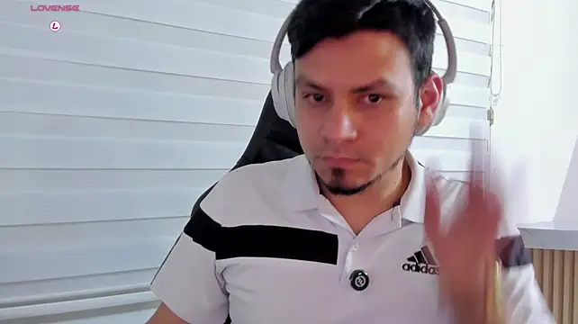 Rick_Adams live cam on StripChat