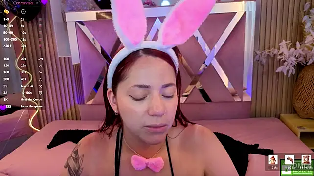 ANNE_TAY1 live cam on StripChat
