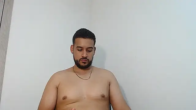 _CHRIS-DENNIS_ live cam on StripChat