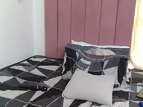 Candice203 webcam