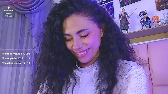Vanessa_Toro
