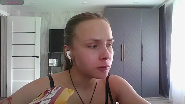 Annie_Cohn