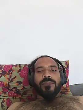 Hairy_hunk32