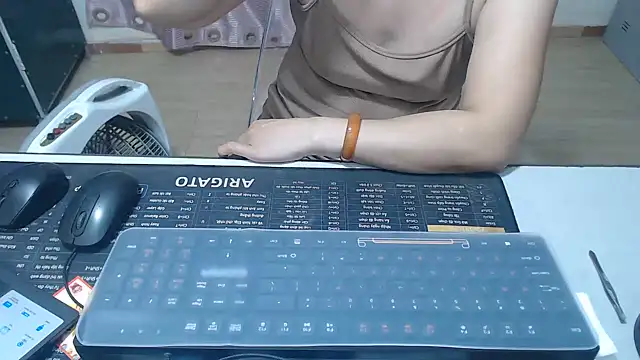 Mela889