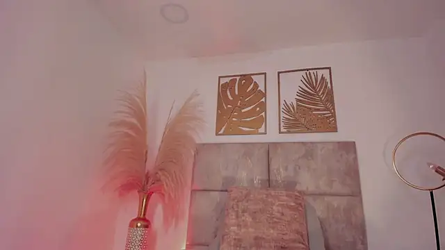 AriMoonn_