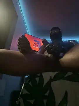 twobby