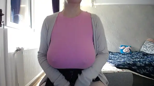 Mary_x