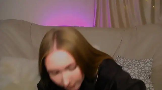 EllyColins live cam on StripChat