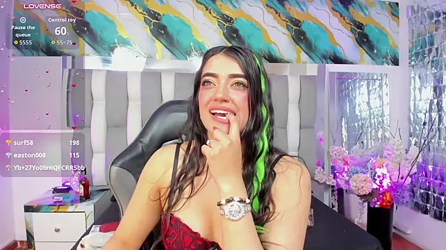 IsaDiiaz live cam on StripChat