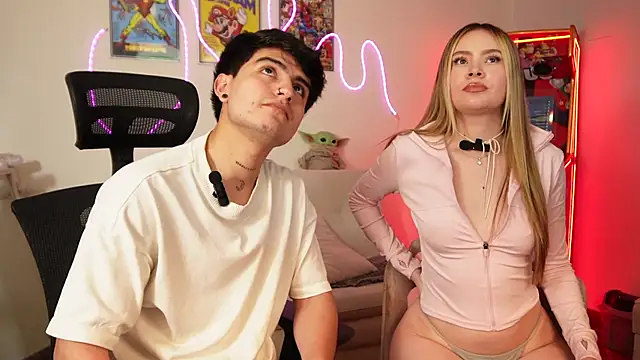 tommy_and_sophie (Ask my age) - Blowjob & Naked <3