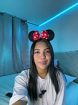 miarogersss (F young) - Plug anal 💕+Ride dildo 💕