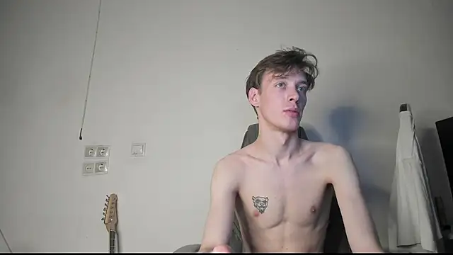 holy_master (M young) - cum show