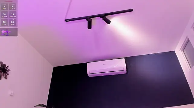 katia_bigboobs1