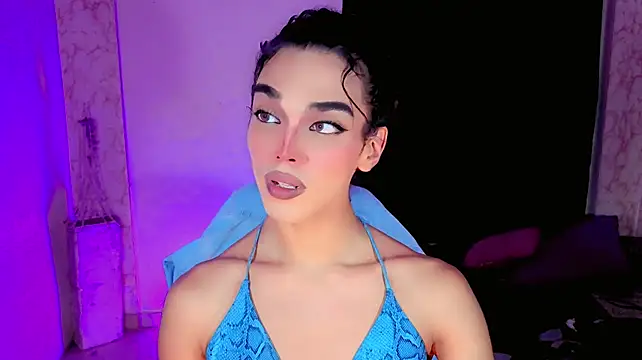 the-horus-girl live sex cam