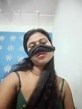 sexy_diviya08